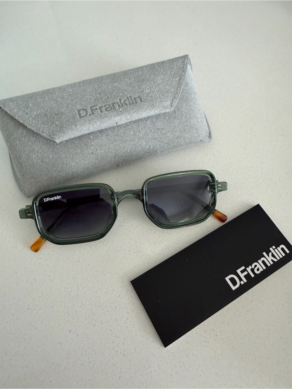 D Franklin Men’s Green Rectangular Sunglasses